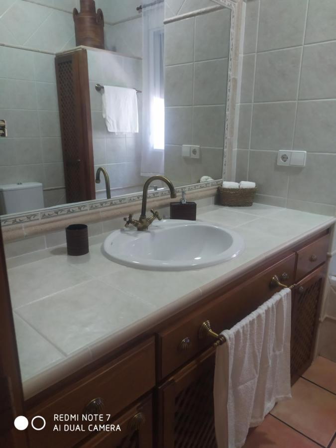 Chalet Con Encanto Villa Palomares del Río Kültér fotó