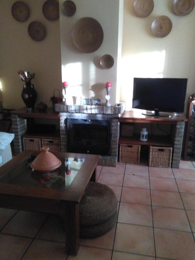 Chalet Con Encanto Villa Palomares del Río Kültér fotó